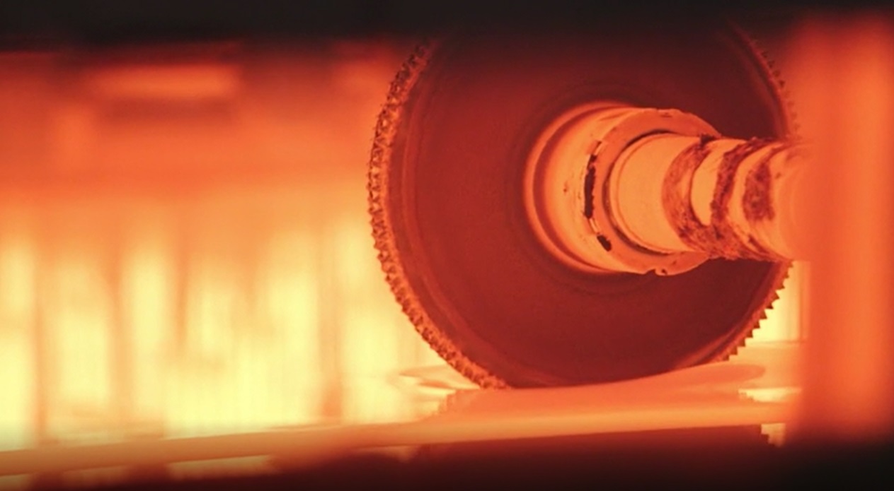 picture-how-glass-is-made-melting2 picture how glass is made melting2